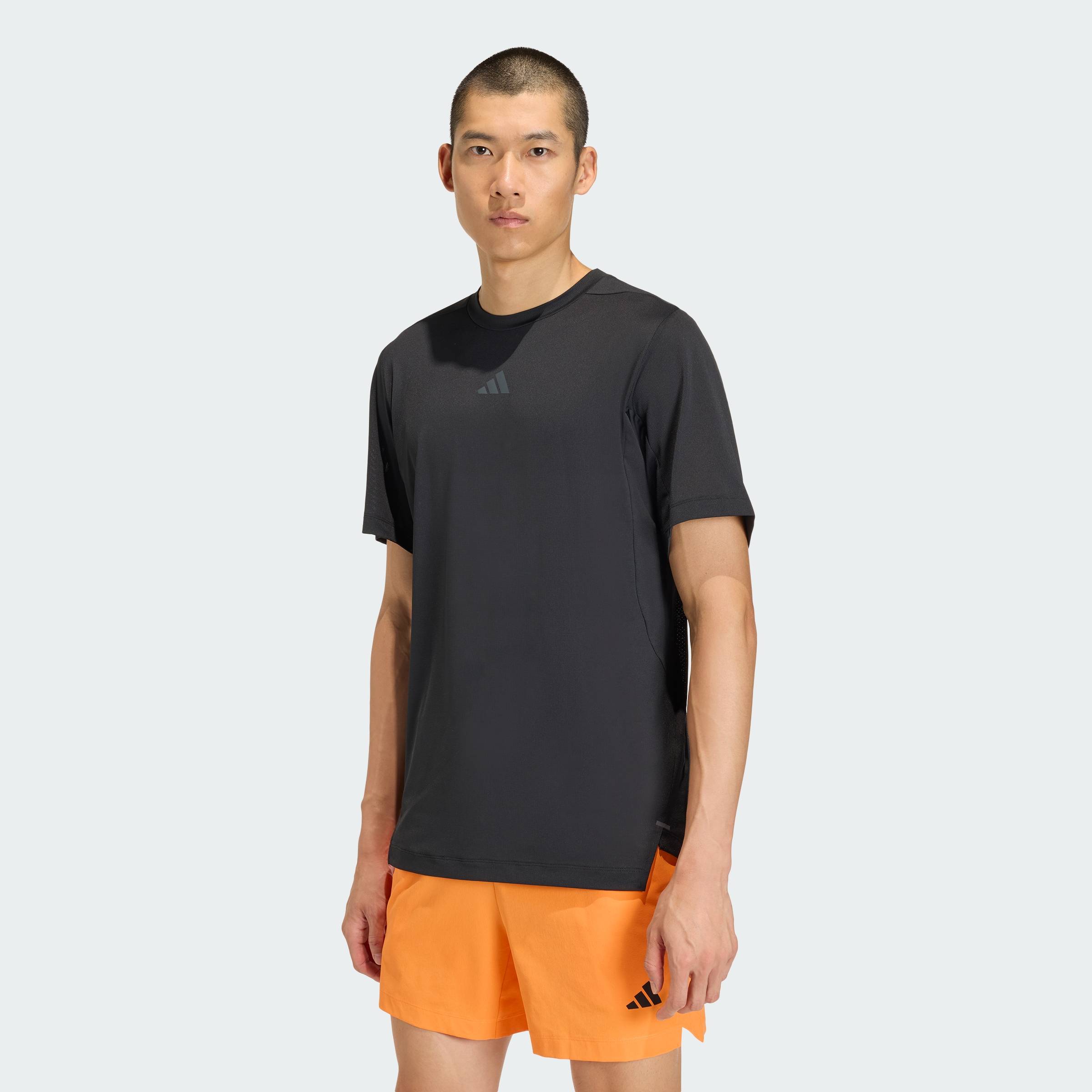 ADIDAS Gym & Training & Tennis & Padel Tennis D4T ESSENTIALS T-SHIRT Men Black KE9932