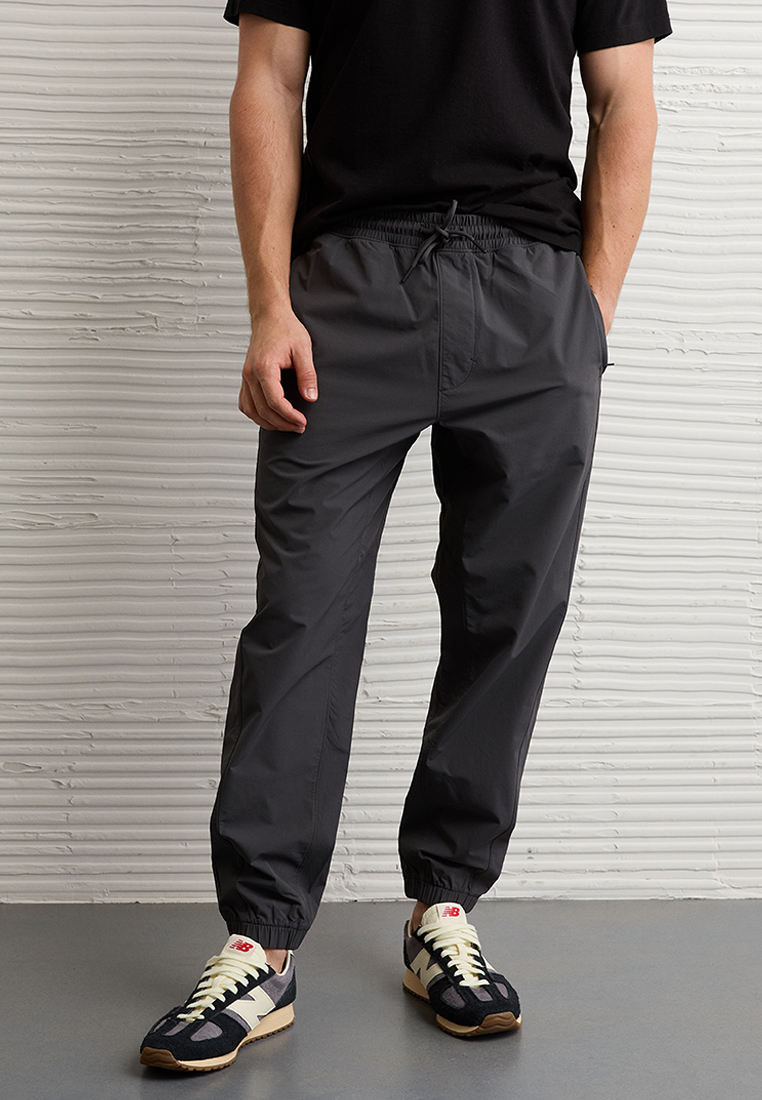 American Eagle 24/7 Tech Hybrid Jogger Pants