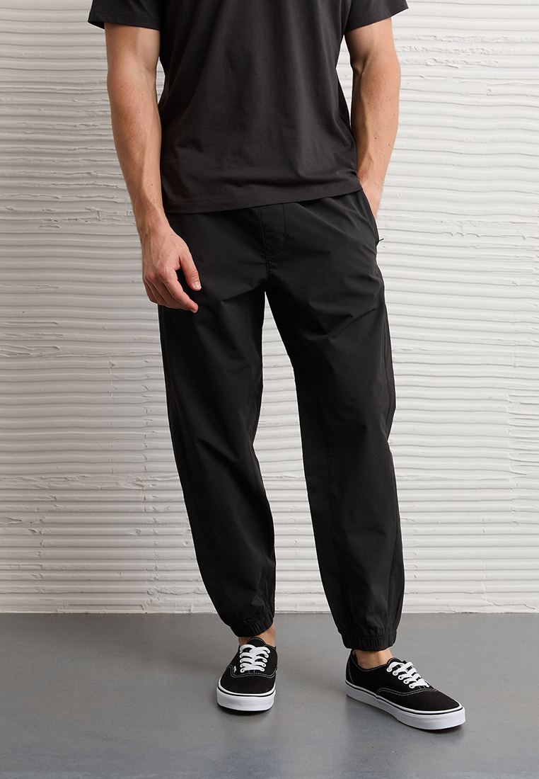 American Eagle 24/7 Tech Hybrid Jogger Pants