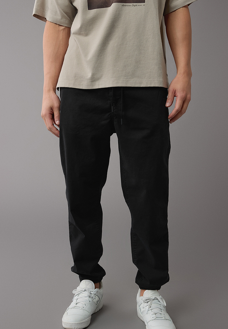 American Eagle New Dwight Trekker Joggers