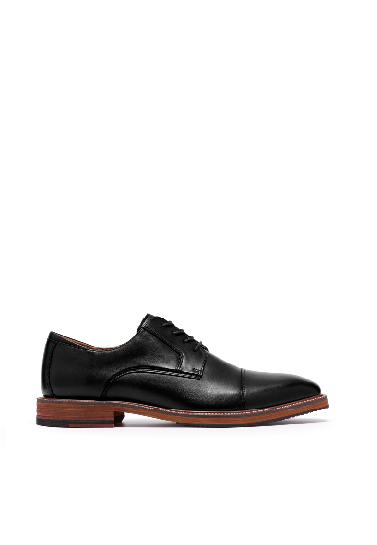 CLARKS Mens Craft Emile Black Leather - Wide Fit