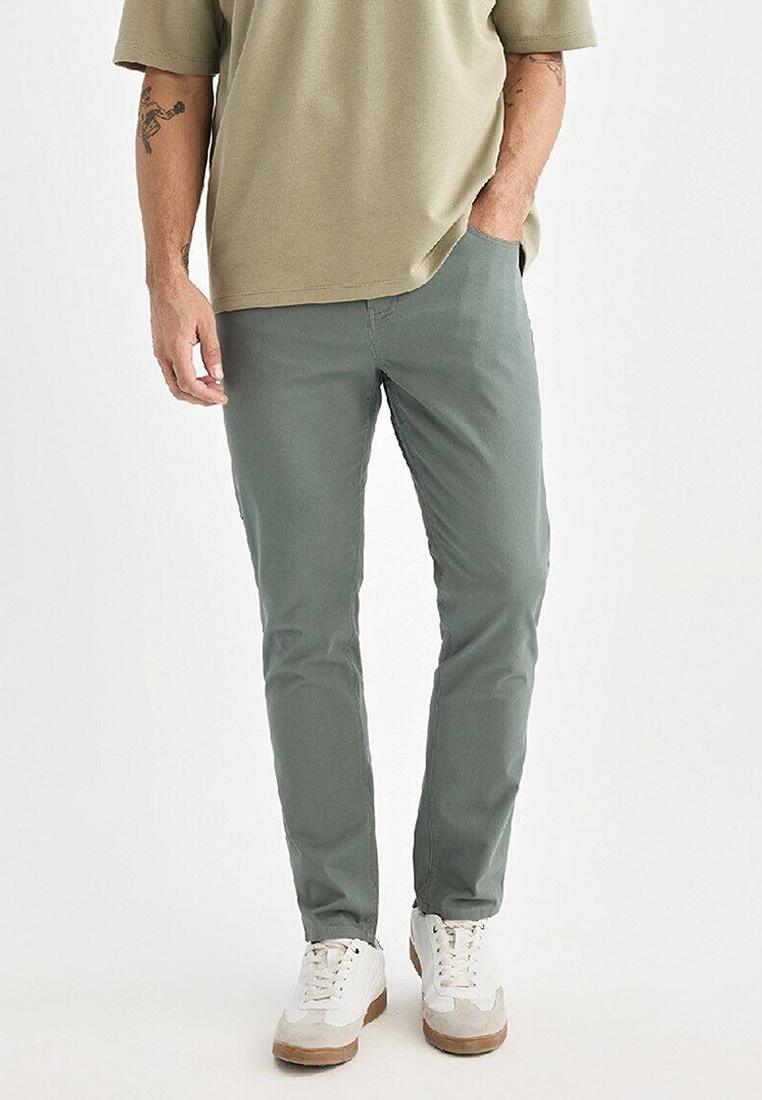 DeFacto Slim Fit Pants