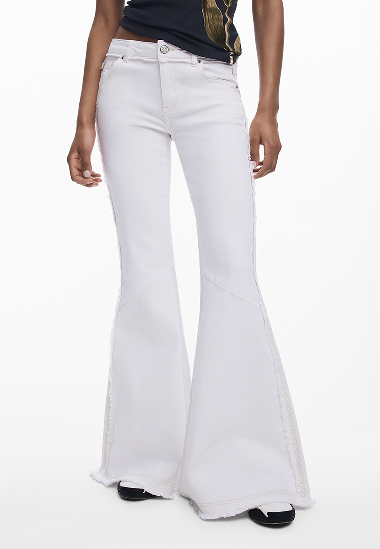 Desigual Flared embroidered jeans