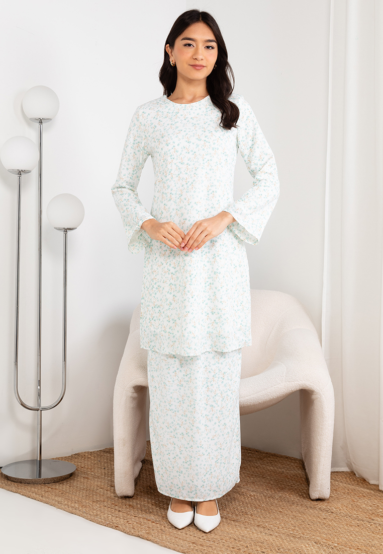 Era Maya Ditsy Mint Flower Baju Kurung Moden Kipas Belakang