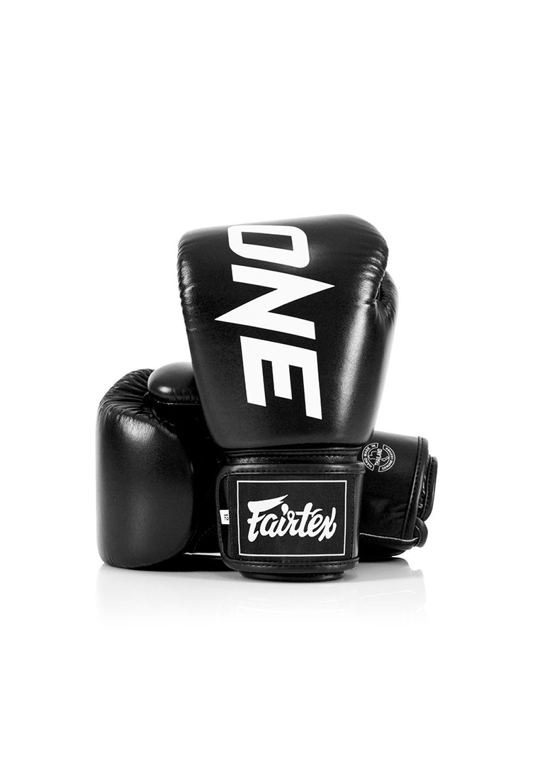 Fairtex ONE X Fairtex Boxing/Muay Thai Gloves - BLACK - BGV1