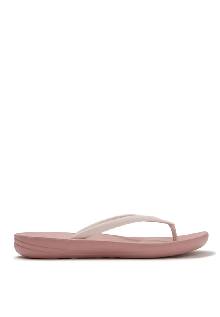 FitFlop FitFlop IQUSHION X PANTONE Flip-Flops -Cameo Brown (ADA-E84)
