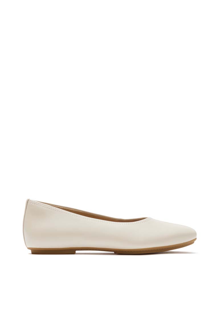 FitFlop FitFlop DELICATO High-Cut Soft-Leather Ballerinas - Paris Beige (A0P-A99)