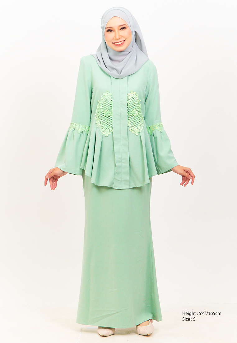 Gene Martino Nida Kurung Kebaya 3003