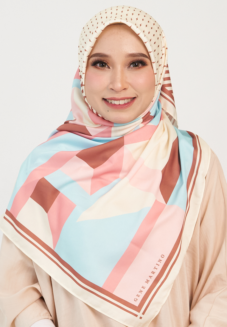 Gene Martino Rigeo Square Hijab 028