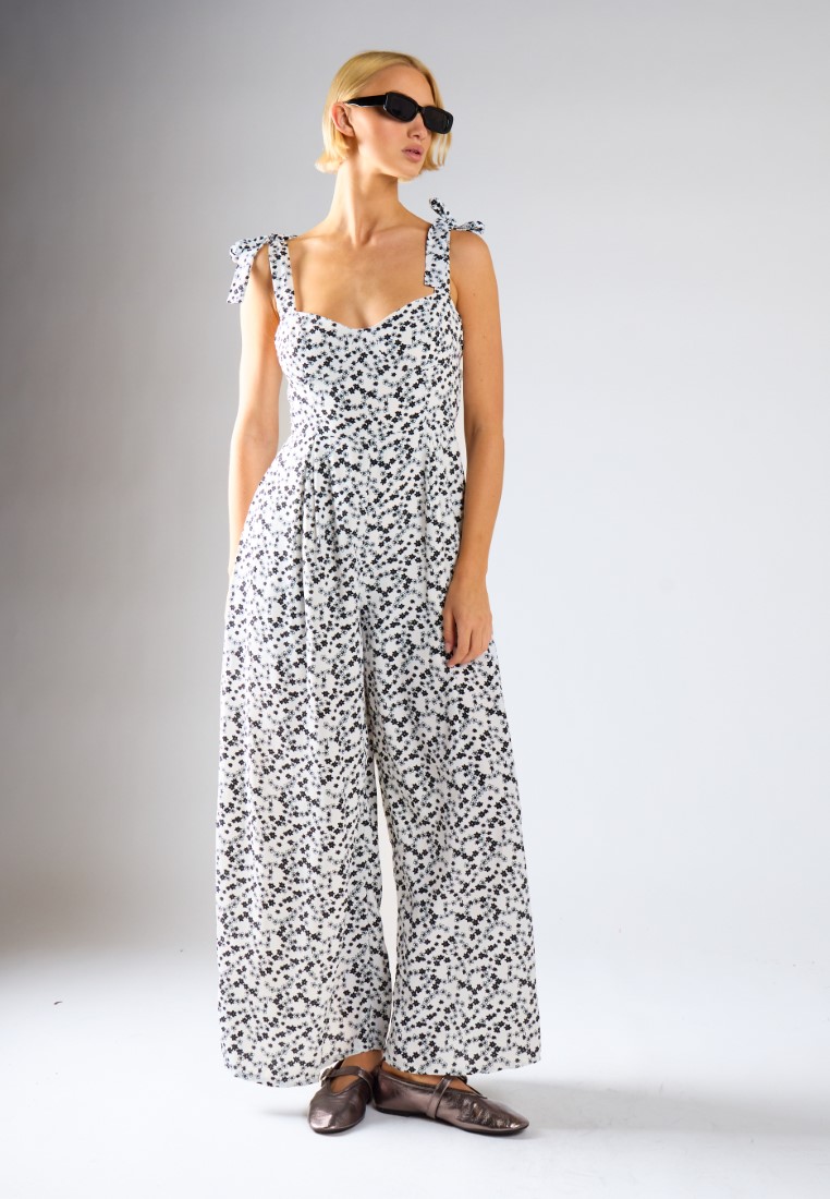 Glamorous Sleeveless Jumpsuit