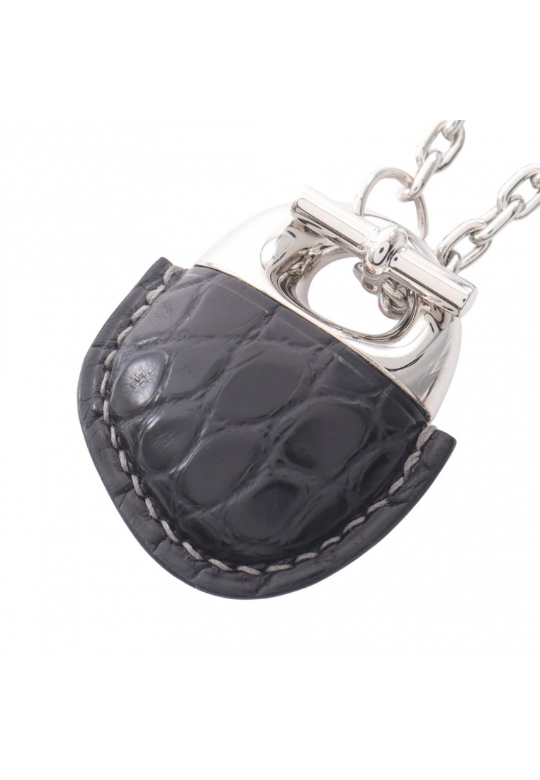 Hermes Pre-Loved Hermès Carré Gene necklace necklace leather Silver black