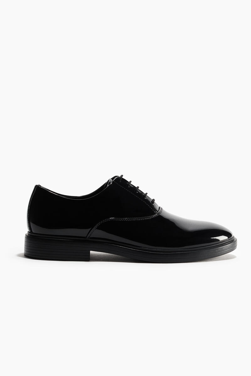 H&M Flat shoes