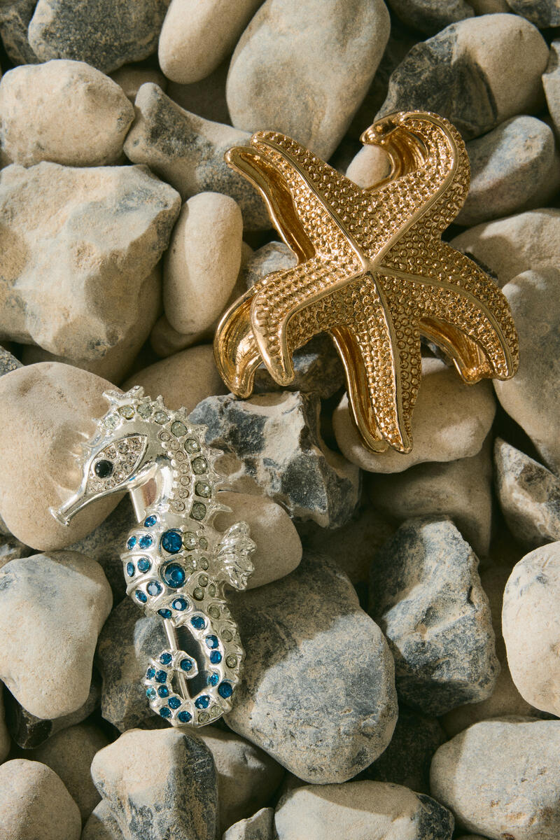 H&M 2-pack sea-themed hair accessories