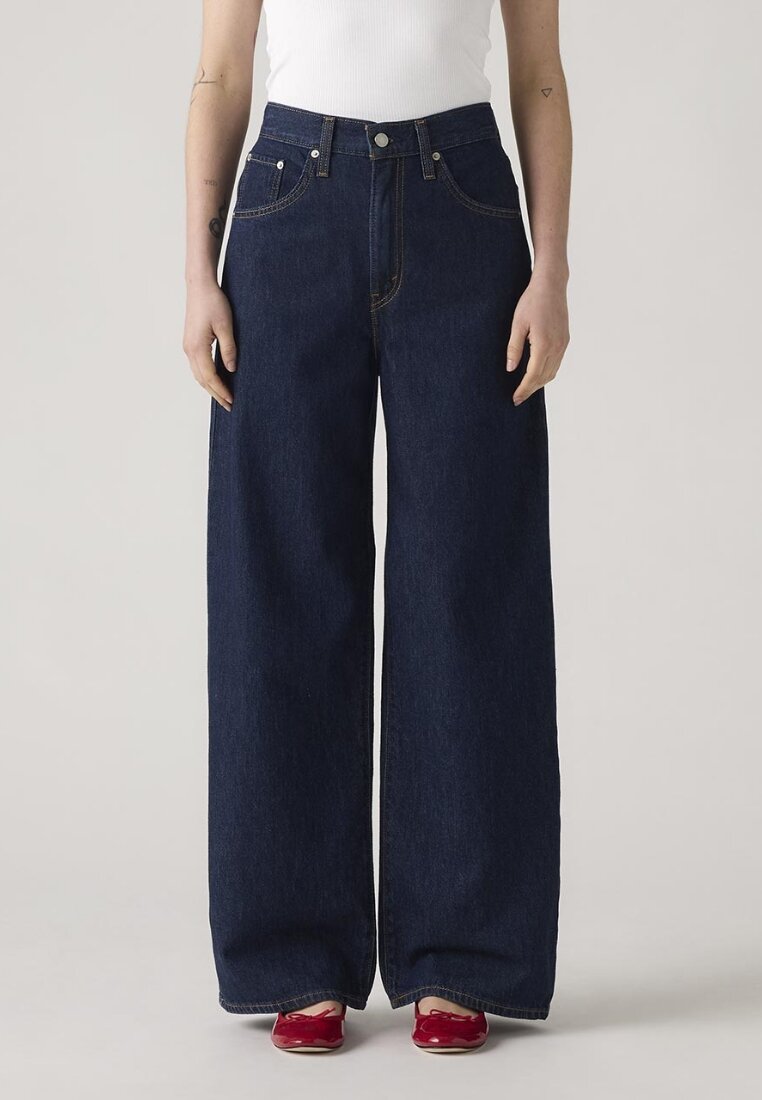 Levi's Levi's® Women's Cinch Baggy Jeans