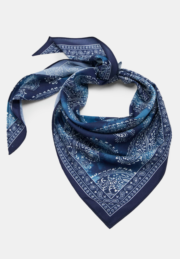 Mango Triangular Paisley Bandana Scarf