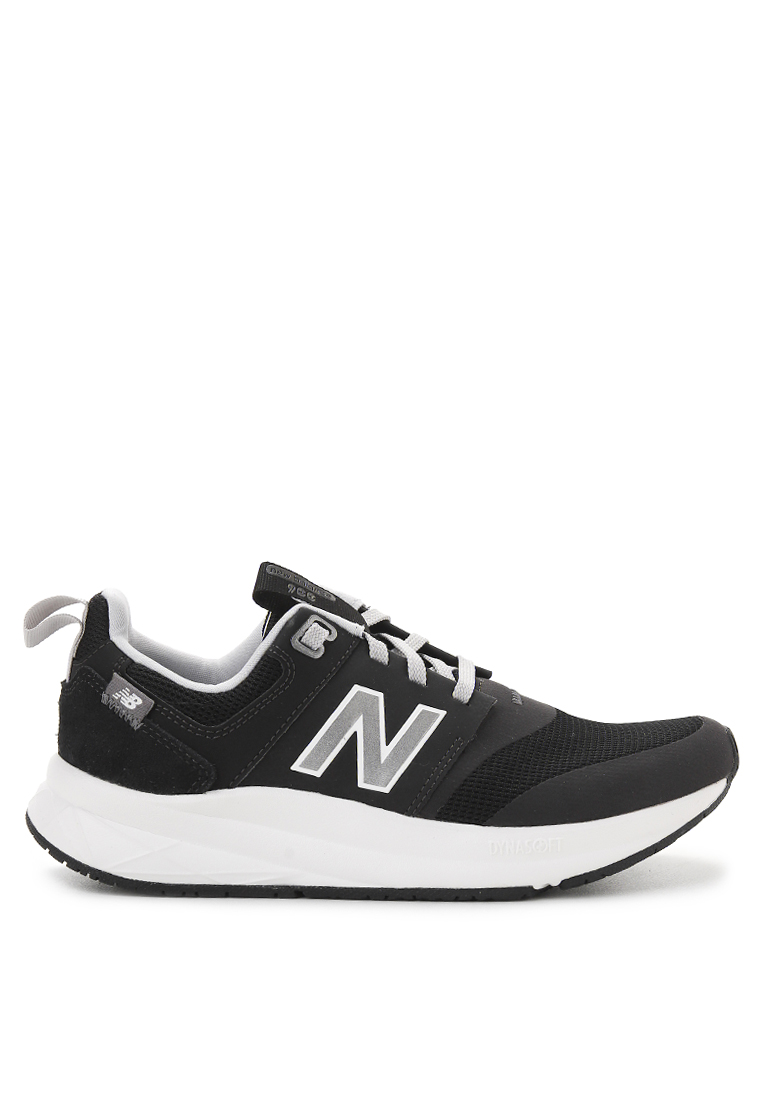 New Balance 900