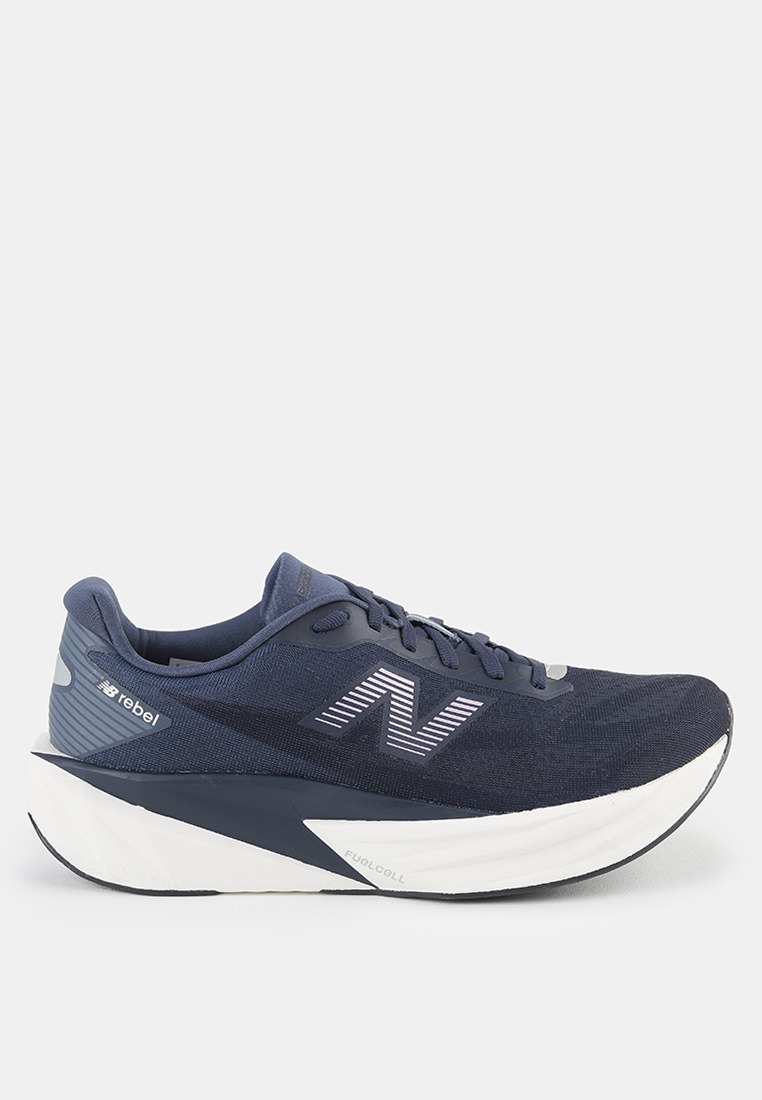 New Balance Rebel V5