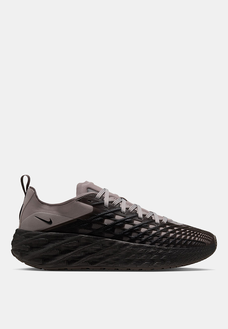 Nike Ava Edge
