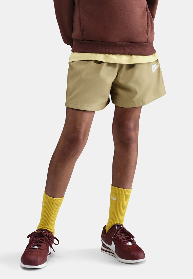 Nike Sportswear Club 4.5" Woven Shorts