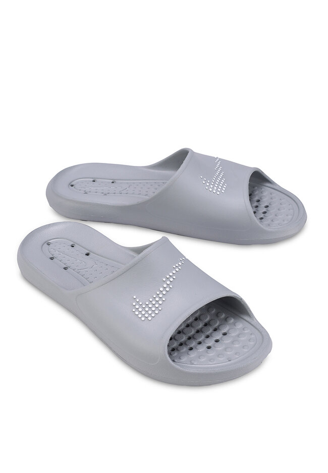 selipar nike original