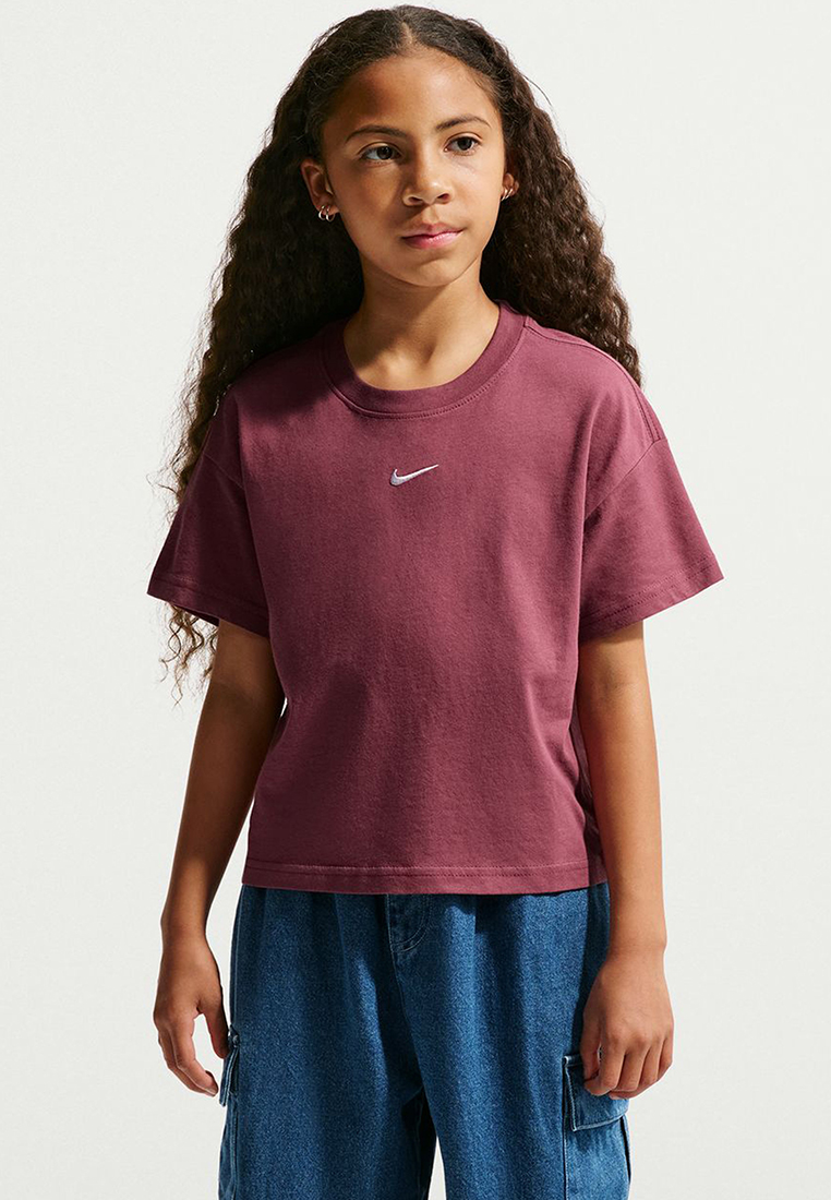 Nike Sportswear Essential T-Shirt