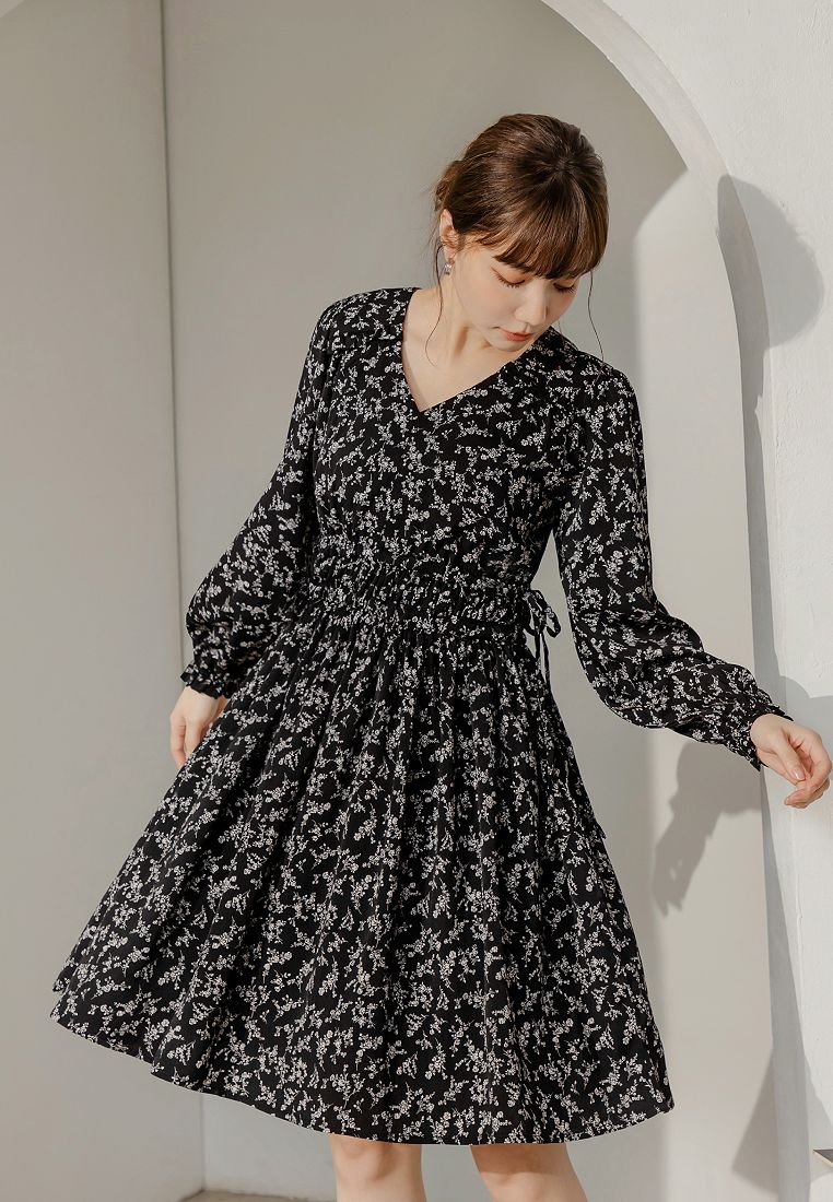 OBSTYLE Floral Asymmetric Drawstring Dress [DA10325]