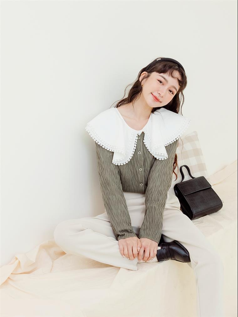 OBSTYLE Small V-face．V-neck 3D Texture Buttoned Top/Coat [AB17992]