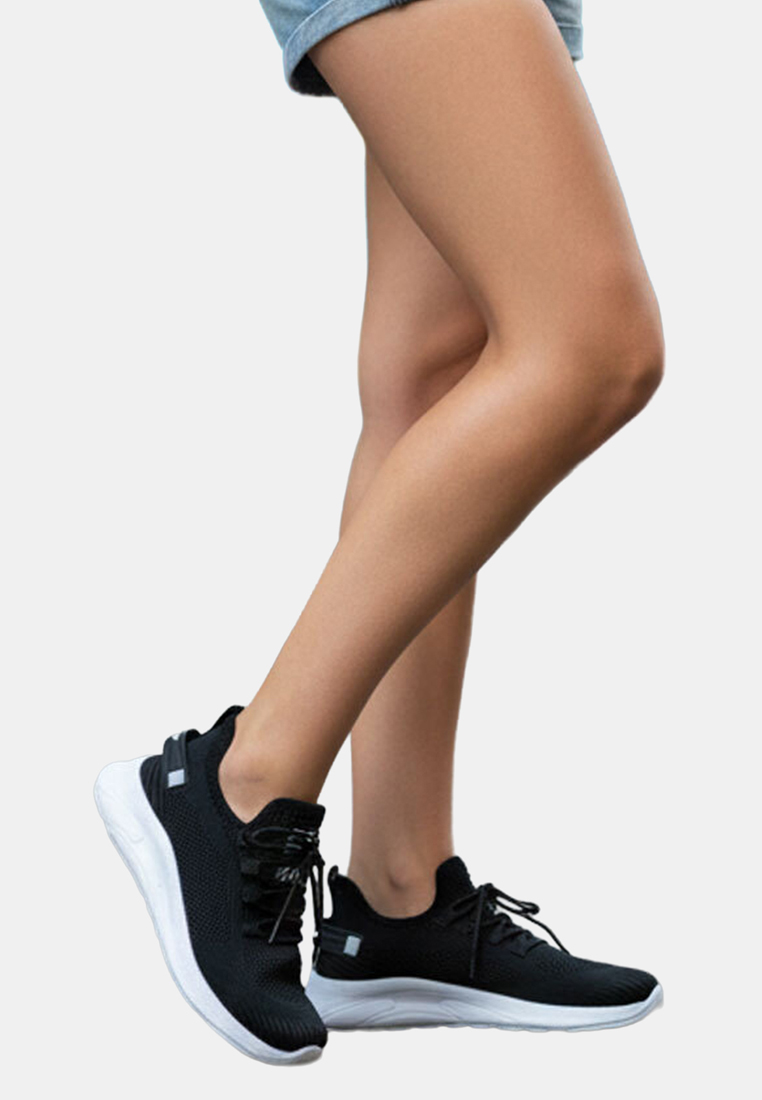 Soho Unisex Sneakers