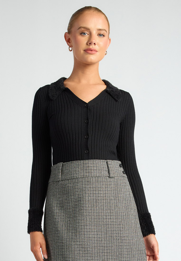 Style State Faux Fur Collar and Cuff Detail Knit Top