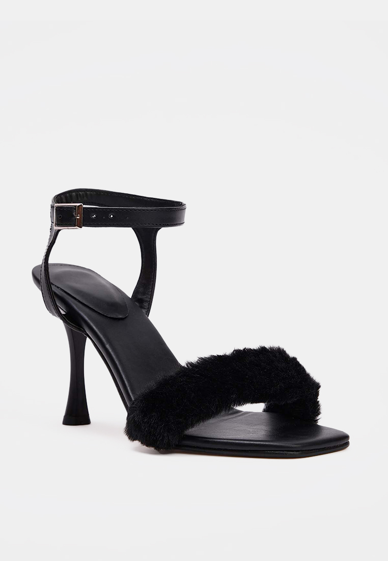 Trendyol Black Fur Detailed Classic Heeled Shoes