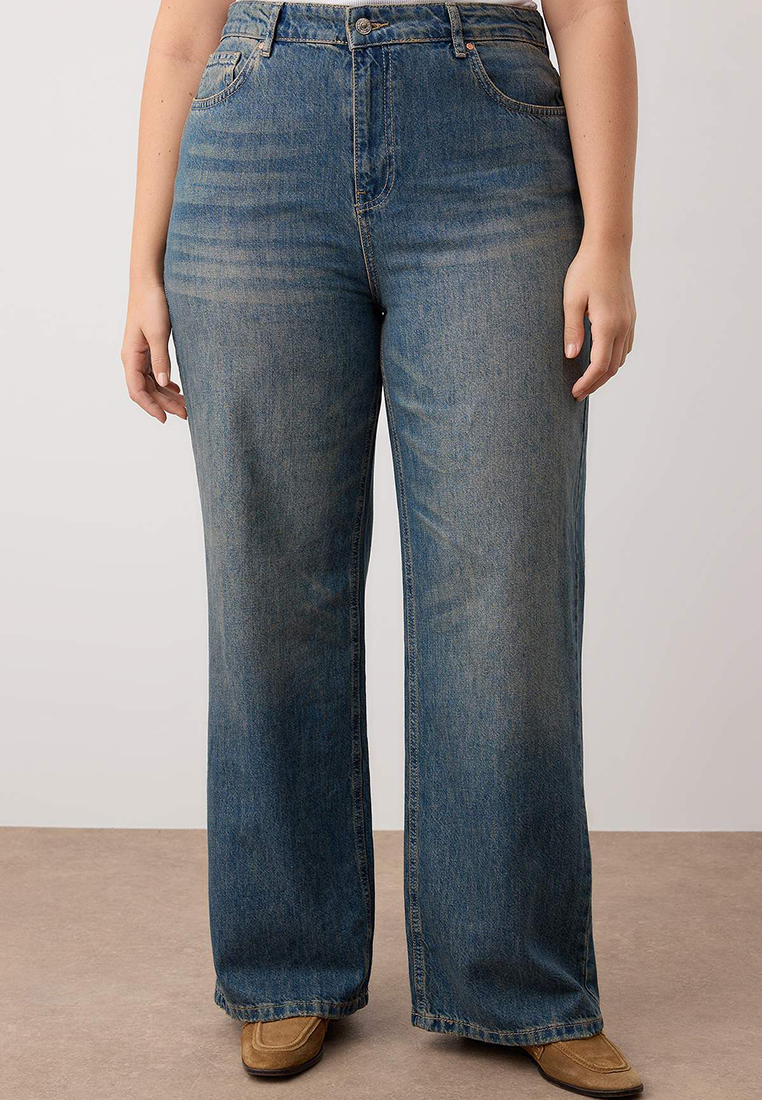 Trendyol Faded Effect Vintage High Waist Jeans