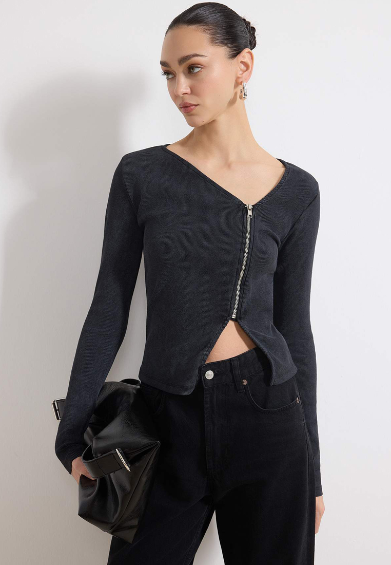 Trendyol Anthracite Fitted Asymmetrical Collar Zippered Distressed/Faded Effect Stretchy Knitted Blo