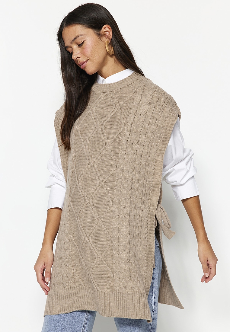 Trendyol Tie Waist Knitwear Sweater with Braids