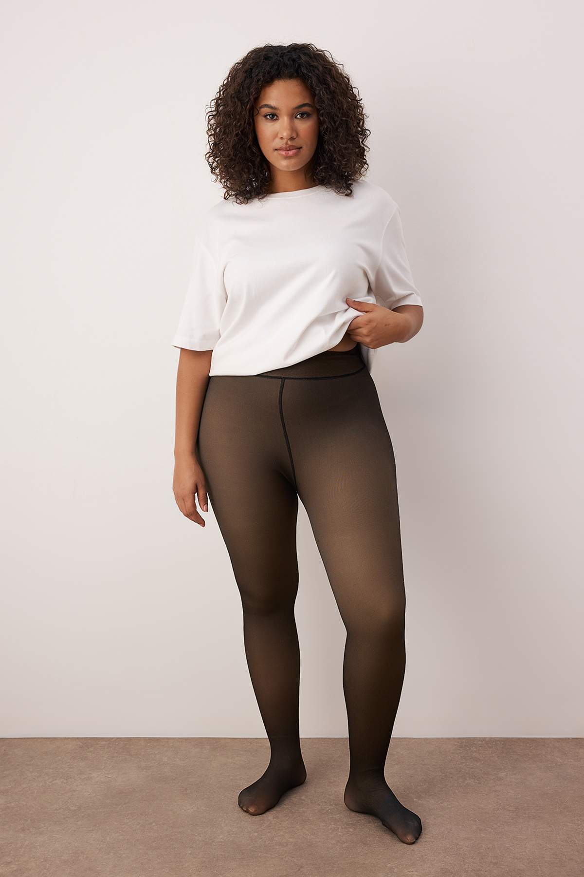 Trendyol Black Thin-Looking Fur Inside Thermal Xl/3Xl One Size Plus Size Pantyhose Tbbaw26Kc00000
