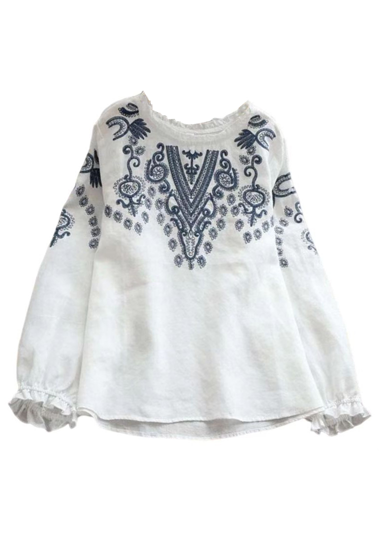 Twenty Eight Shoes Round Neck Embroidered Long Sleeve Shirt RZ8878