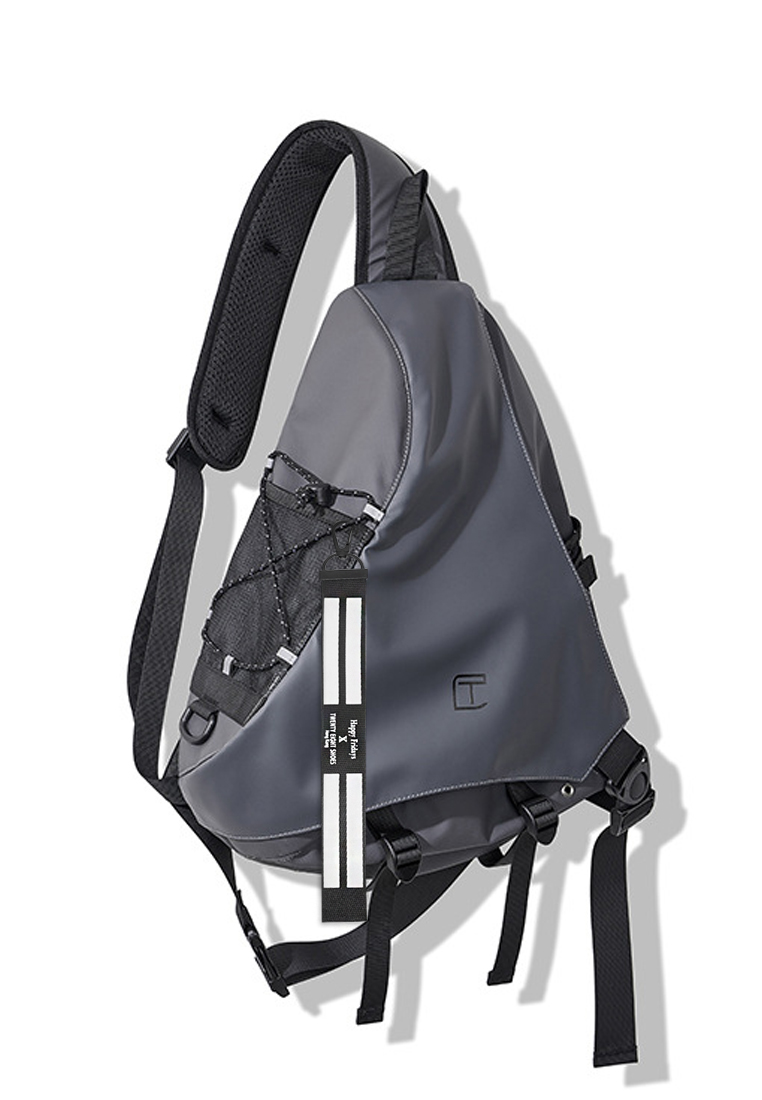 Twenty Eight Shoes High-capacity Sporty Chest Bag TCC511
