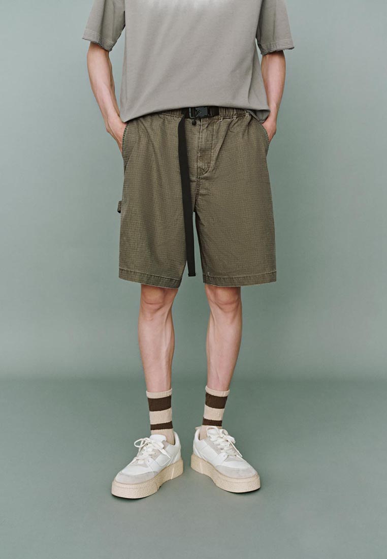 URBAN REVIVO Leisure Shorts
